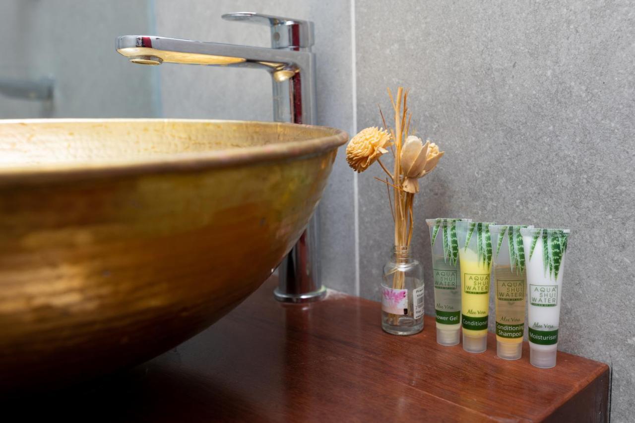 Swarga Heritage Hotel - A Traditional Stay Kathmandu Bagian luar foto