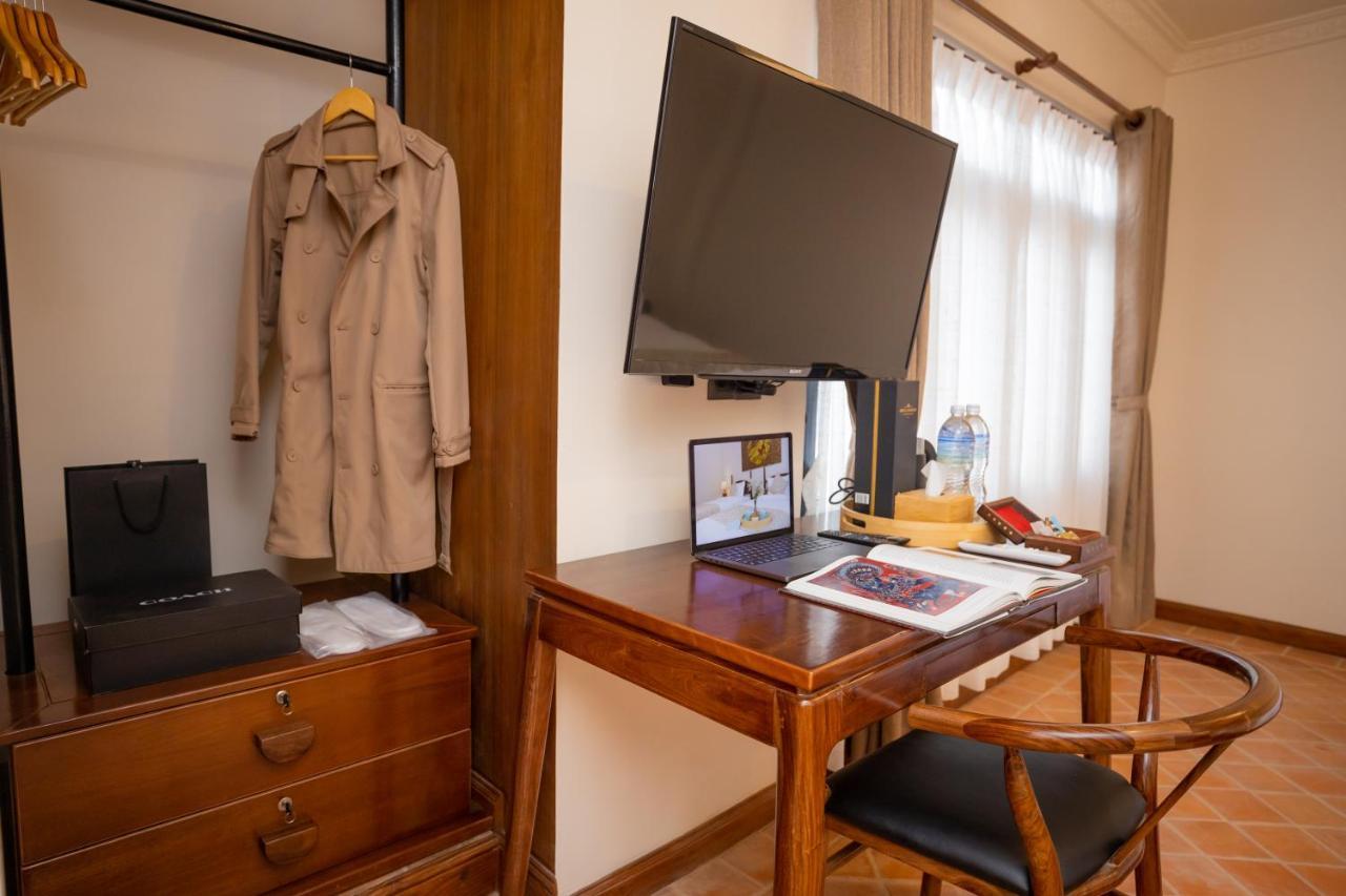 Swarga Heritage Hotel - A Traditional Stay Kathmandu Bagian luar foto